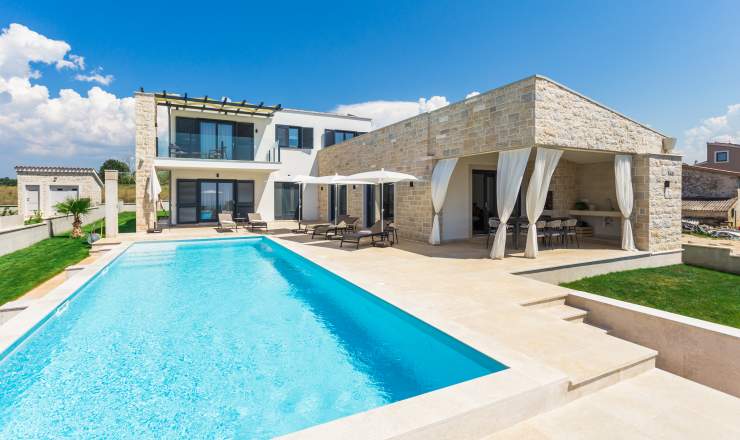 Discovering villas in Porec for an unforgettable vacation