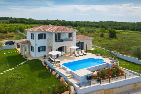 Villa Marika